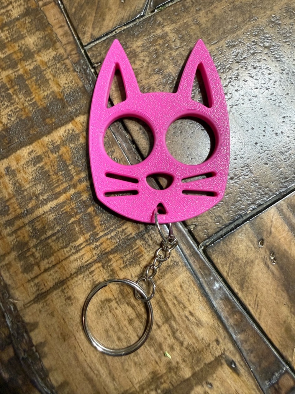 Multi-Color Cat-Defense Keychain  Tool - Picture 5 of 5